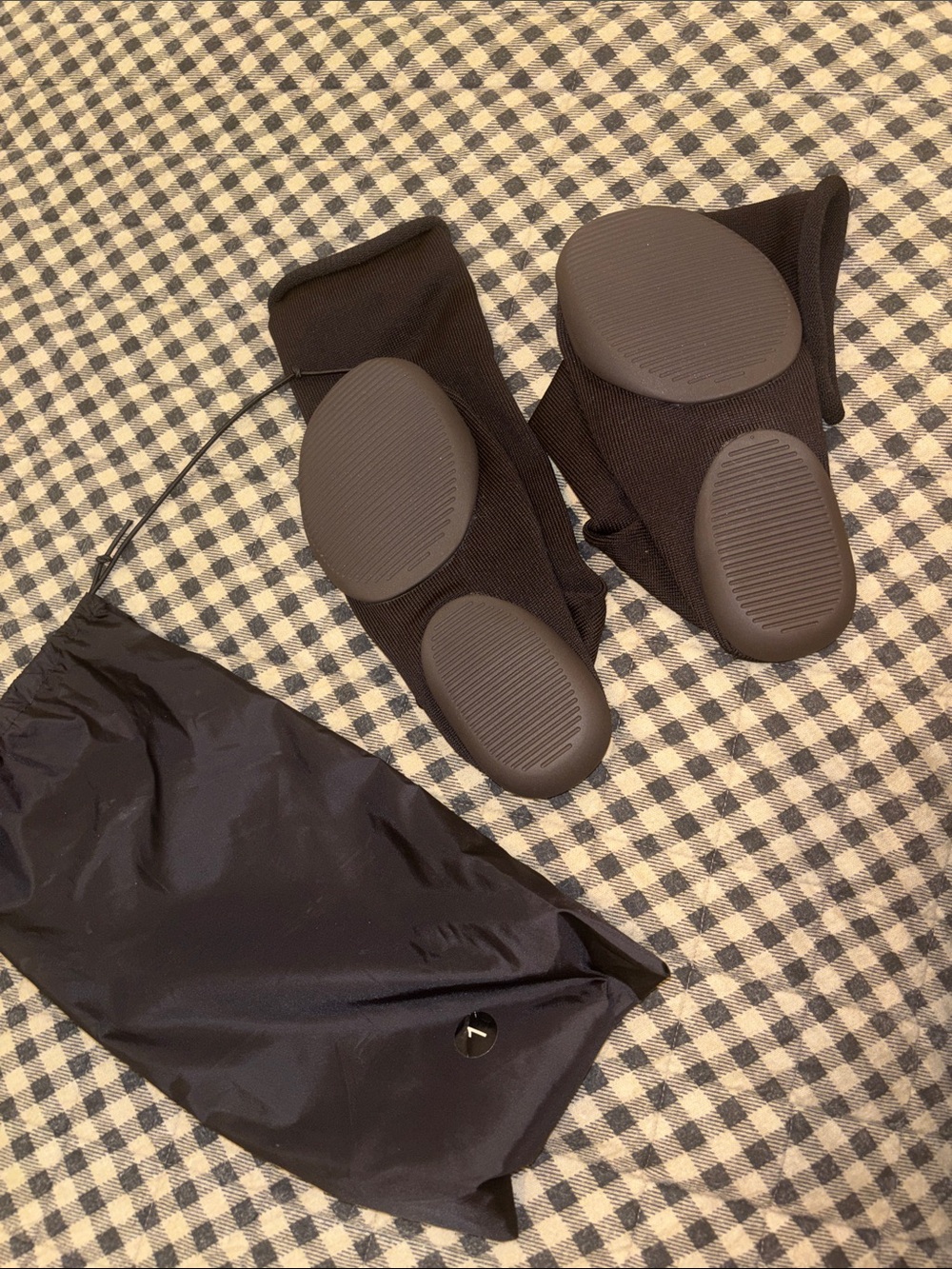 Yeezy Black Pods Size 1 Sock-Style Sneakers with Molded Sole Pods